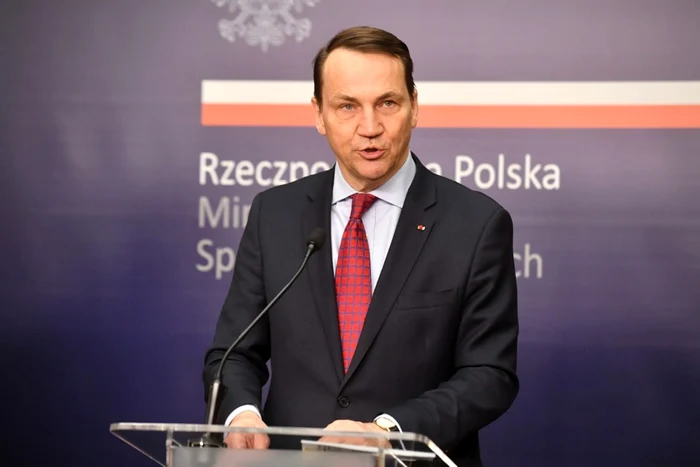 Polonia critică strategia de pace a Rusiei: „Președintele Putin este nesincer și îl batjocorește pe președintele SUA”