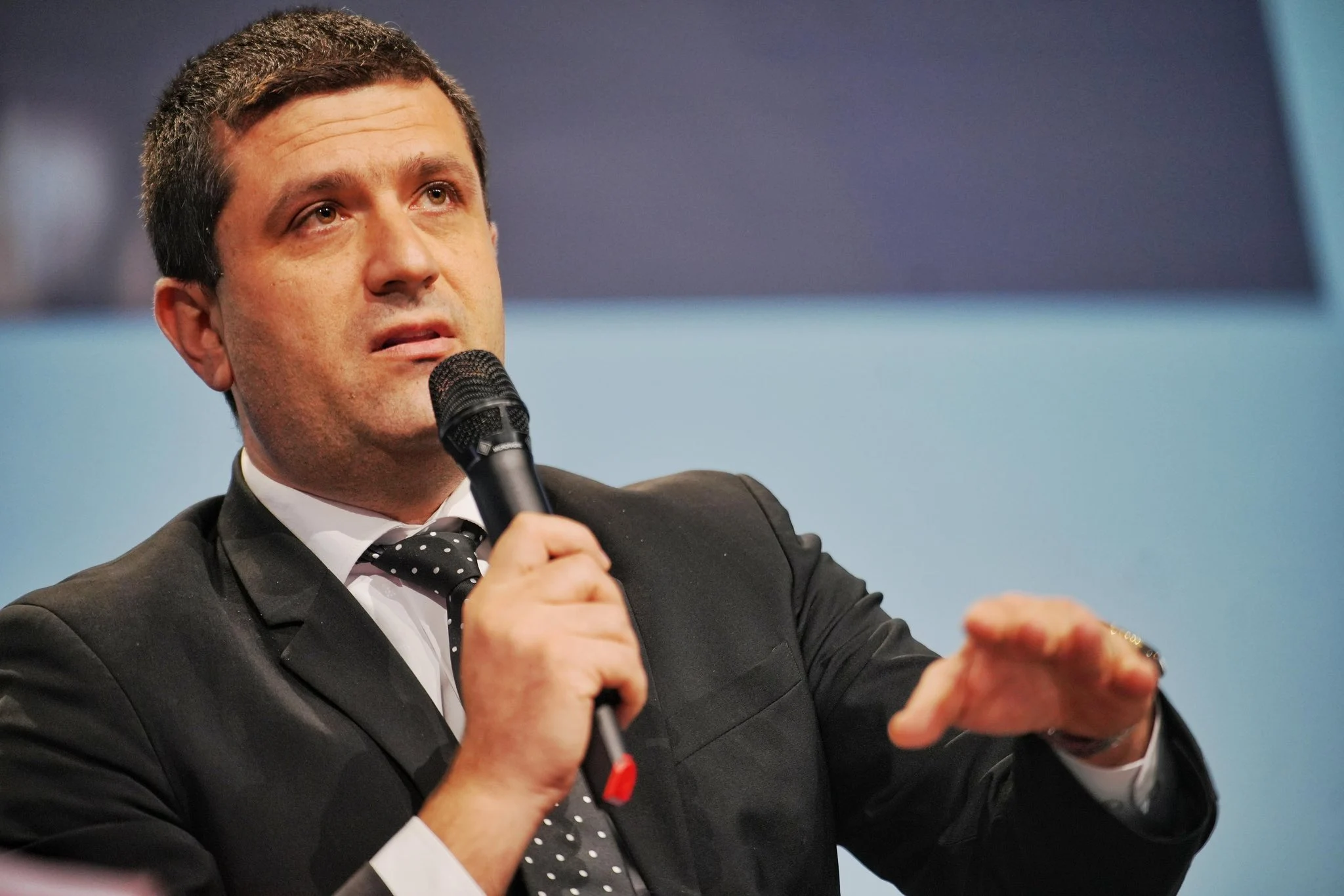 Radu Miruță: „Industria de apărare e o mlaștină”. Compania în care „s-a întâlnit un prost cu un deștept”