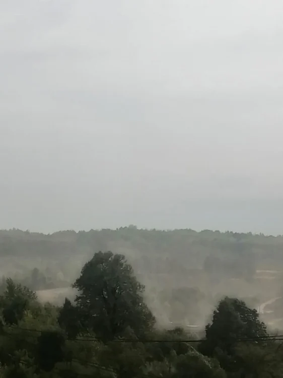 poluare matasari Foto