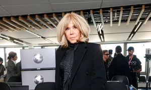 Brigitte Macron la Paris Fashion Week Foto Profimedia jpg