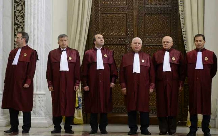 Judecătorii CCR vin cu o veste bună pentru părinții care așteptau dublarea alocațiilorSursa foto: Adevărul