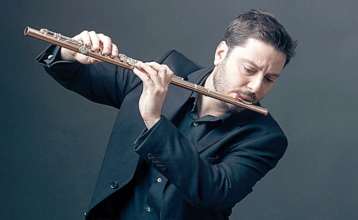 
    Flautistul Matei Ioachimescu  