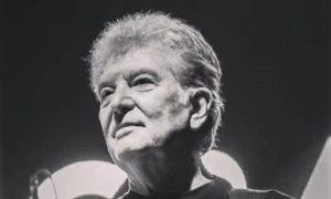 Iulian Mugurel Vrabete foto facebook holograf png