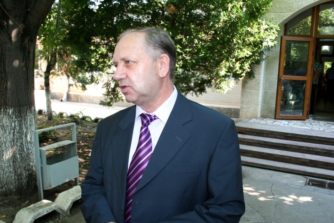 Ion Lefter îşi iubeşte profesia