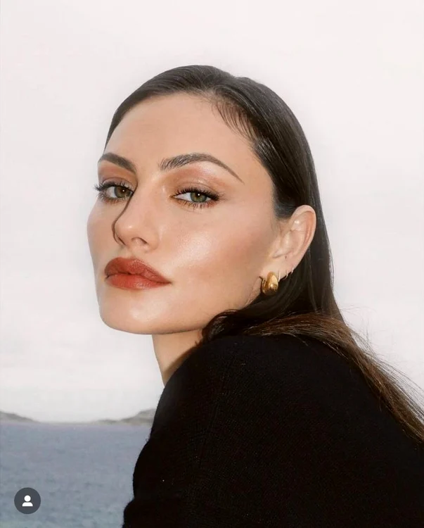 Phoebe Tonkin, alias Cleo din H2O / Sursă foto: Instagram