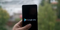 Smartphone aplicatie google play piata aplicatii FOTO Shutterstock