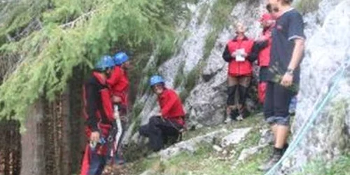 Neamţ: Salvamontiştii au abandonat căutările celor două familii din Galaţi date dispărute în Durău