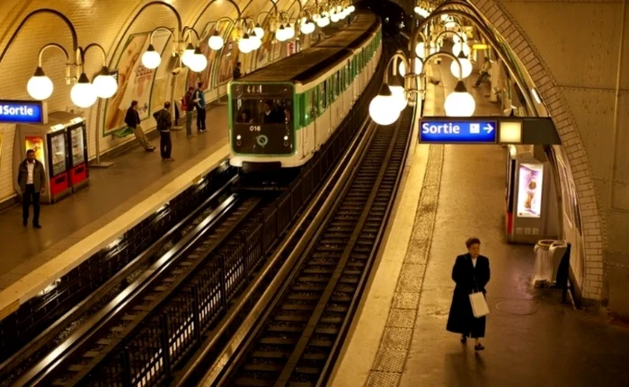 Metroul parizian FOTO: Arhivă Adevărul