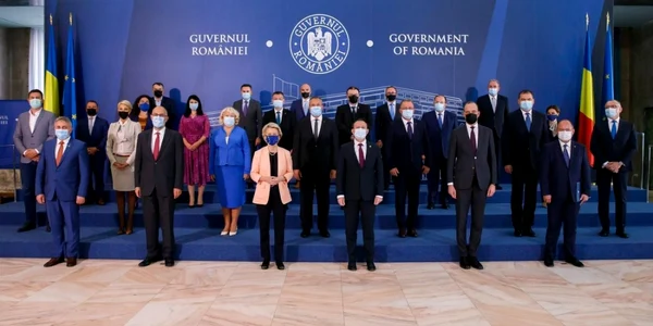 ursula von der leyen la bucuresti foto facebook guvern