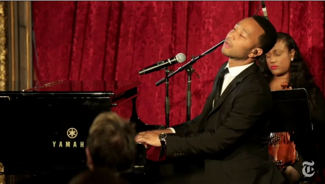
    John Legend a compus şi interpretează piesa care a căştigat Globul de Aur pentru cea mai originală coloană sonorăFoto The New York Times  