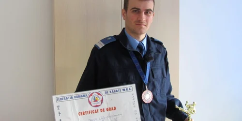 Liviu deţine centrura neagră 1 Dan din 2007  foto: M. Iosif
