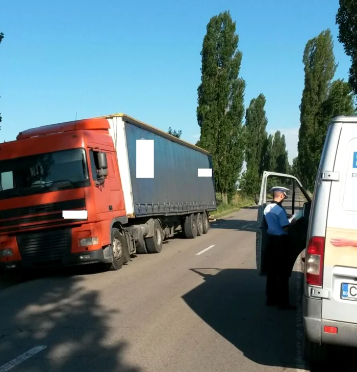 Poliţia verificat mai multe autovehicule care transportă marfă FOTO IPJ Călăraşi