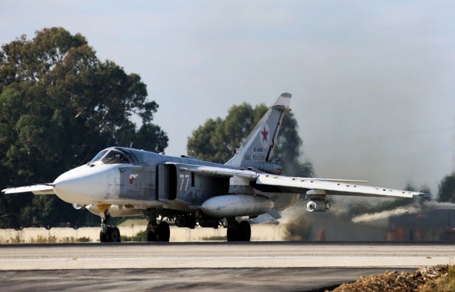 Forțele ucrainene susțin că au doborât un avion rusesc Su-24M Fencer lângă Insula Șerpilor