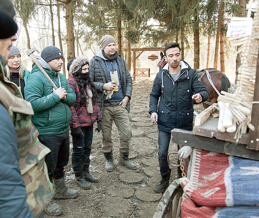 Max Dragomir (dreapta) nu a fost în stare să-i ţină în frâu pe concurenţi
