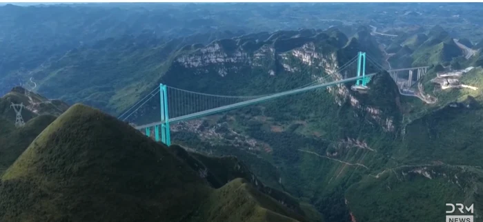 Podul Huajiang Grand Canyon. FOTO captură YouTube DRM News