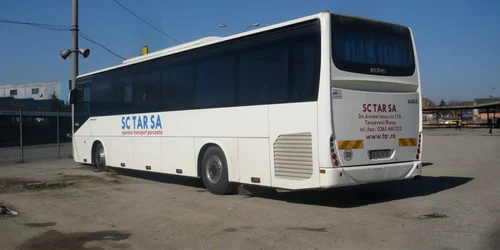 Autobuz din parcul auto al societăţii de transport local din Târnăveni