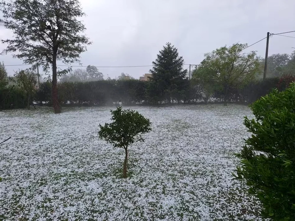 1 octombrie aduce vreme rece și ploi în mare parte din țară. Unde va ninge.