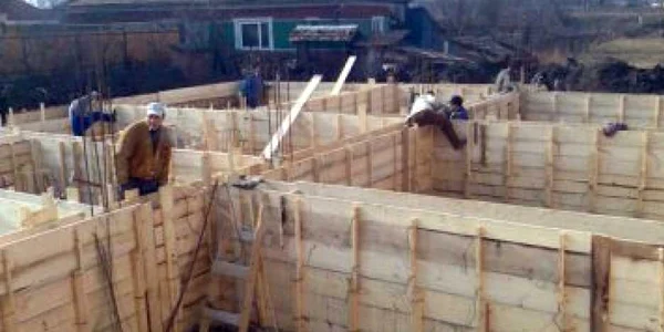 Botoşani: Firmele de construcţii au concediat 400 de angajaţi