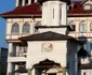 Biserica Schitului Inăteşti Vâlcea ale cărei chilii au fost spaţii pentru arest preventiv Foto crestinortodox ro