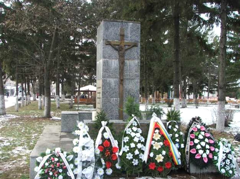 munument deportati URSS resita