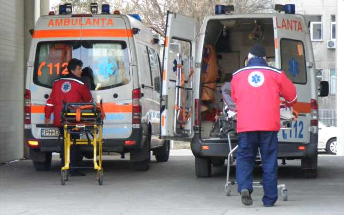 Medicii au reuşit să intre în casă după mai bine de o jumătate de oră Foto: arhivă