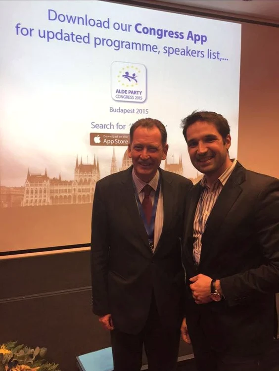 Tudy, alături de Sir Graham Watson