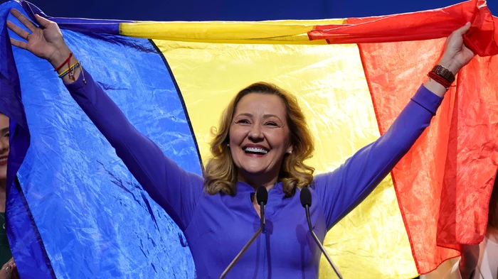 Cât câștigă Elena Lasconi ca primar / foto: arhiva Click!