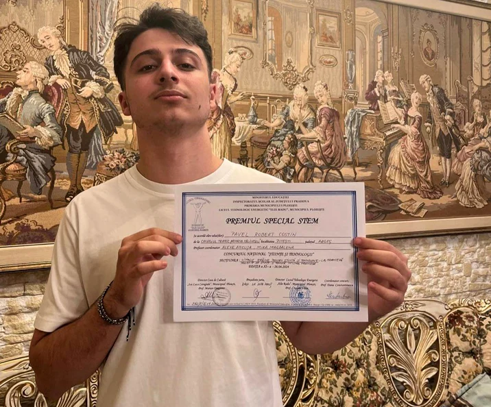 Robert Pavel, un elev premiant FOTO arhiva personală