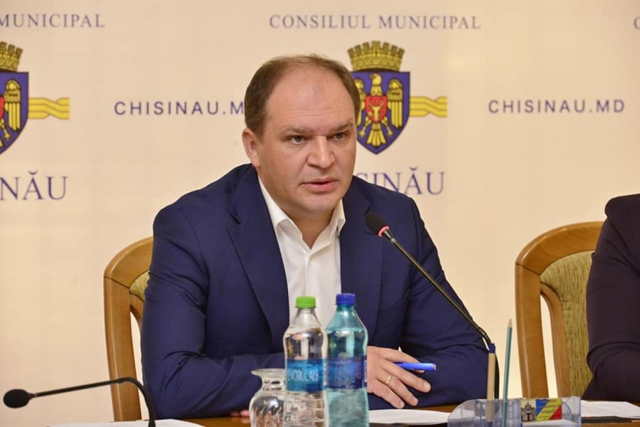 MAE explică de ce primarul Chișinăului, Ion Ceban, nu mai poate intra în România