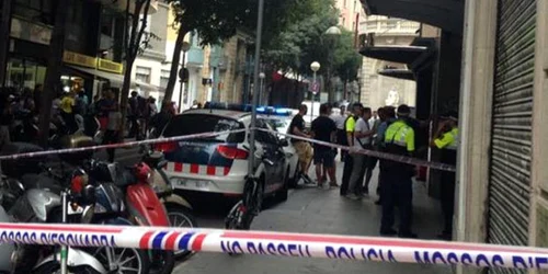 Focuri de arma in centrul Barcelonei FOTO Twitter