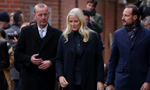 Prințesa Mette Marit în doliu și Prințul Haakon GettyImages 1783682474 jpg
