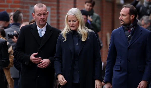 Prințesa Mette Marit în doliu și Prințul Haakon   GettyImages 1783682474 jpg