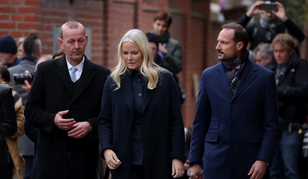 Prințesa Mette Marit în doliu și Prințul Haakon   GettyImages 1783682474 jpg