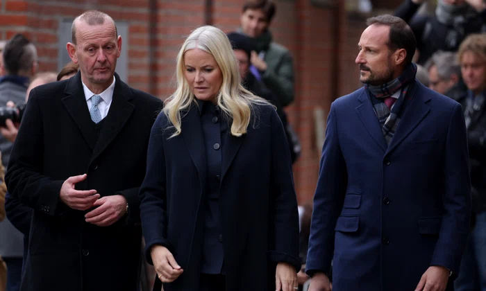 Prințesa Mette Marit în doliu și Prințul Haakon   GettyImages 1783682474 jpg