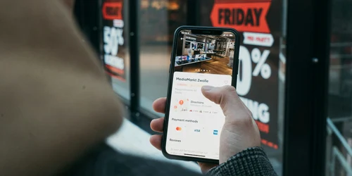black friday foto unsplash jpg