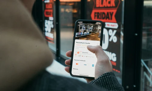 black friday foto unsplash jpg