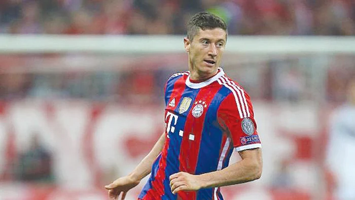 Robert Lewandowski este şi golgheterul la zi al sezonului din Liga Campionilor cu şase goluri înscrise în cele cinci meciuri din grupăFoto: Getty Images