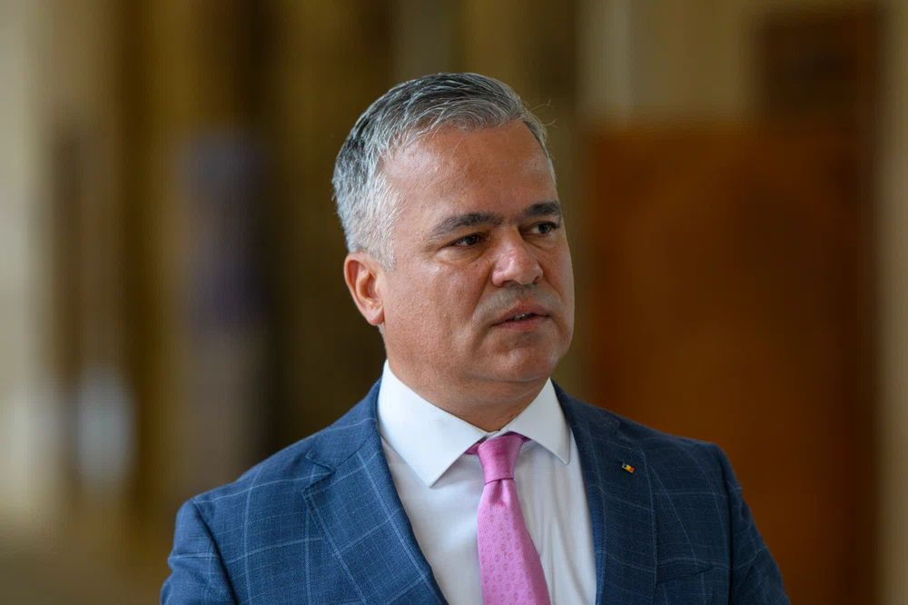Desemnarea-surpriză a lui Adrian Veștea, relatată de presa internațională. Cum explică Reuters, AP și alte publicații alegerea făcută de Nicușor Dan