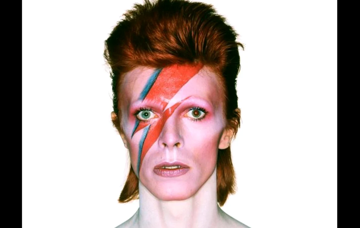 David Bowie rămâne în istoria muzicii ca "inovatorul"  