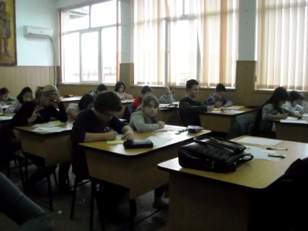 Elevii se intrec in cunostinte generale