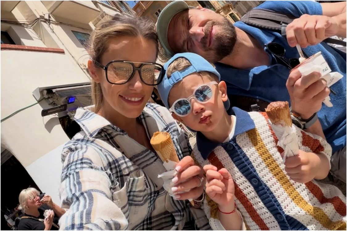 Gabriela Prisăcariu, Dani Oțil și micuțul Tiago. Foto: Instagram