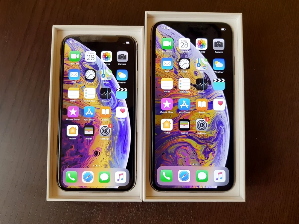 iPhone XS Max FOTO Adrian Pogîngeanu