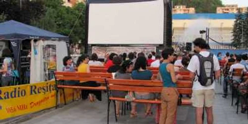 Proiecţie de filme româneşti