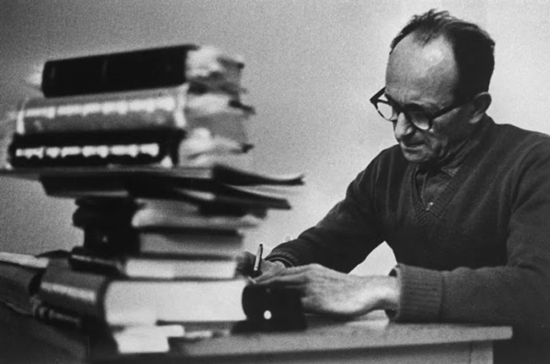 rare photos of adolf eichmann awaits trial in israel 1961 8 jpg jpeg