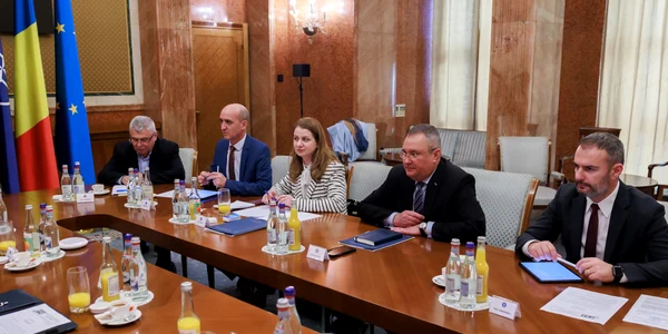 Nicolae Ciucă și Ligia Deca, întâlnirii cu sindicatele din Educație FOTO: GOV.RO