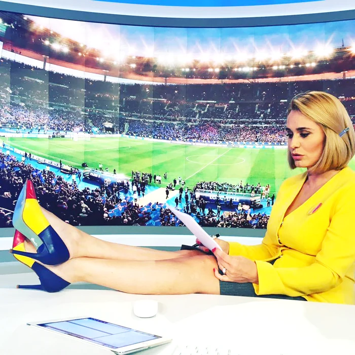 Andreea Esca susține echipa României la Euro 2016foto: arhiva personală