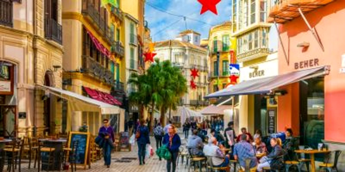 terasa populata in centrul orasului spaniol, Malaga