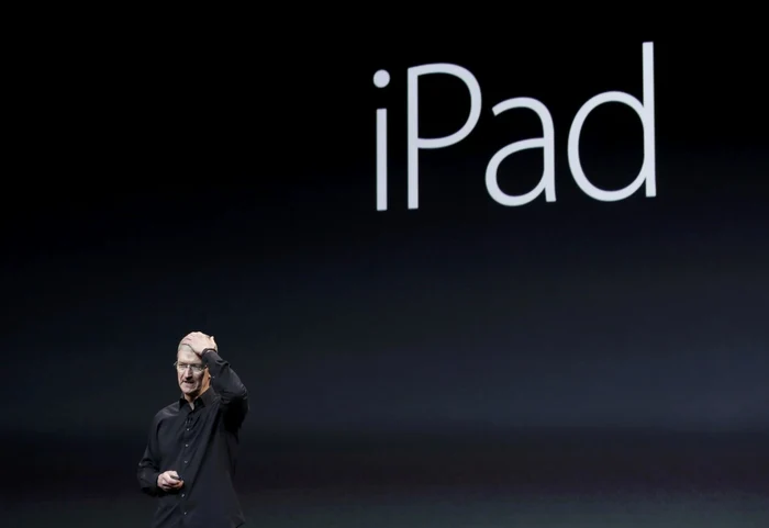 Tim Cook, directorul Apple, a introdus aseară noile modele de iPad. FOTO Reuters