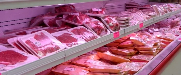 Un patron din Constanța este acuzat că vindea carnea alterată