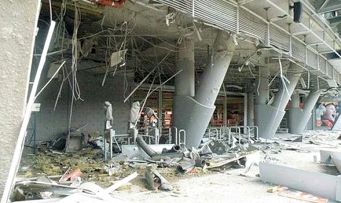 Jucătorii ucraineni din lotul lui Dinamo Kiev îşi fac griji pentru că îi “paşte” armataFotomontaj: Click!